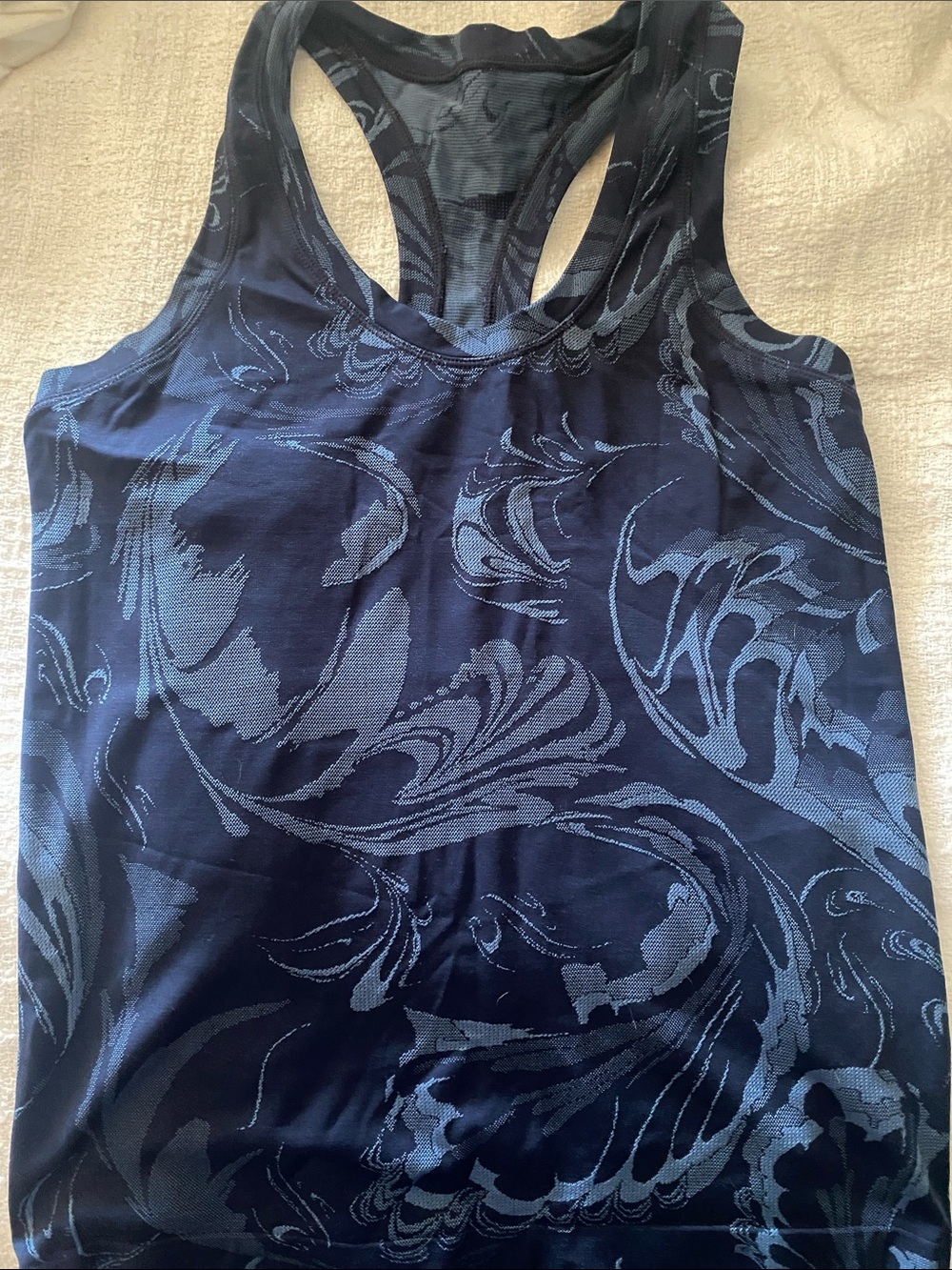 Athleta Navy momentum print tank